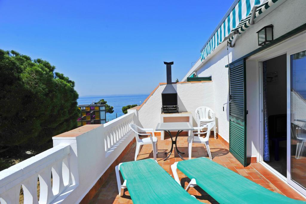 Apartaments El Berganti En Canyelles Petites Roses Extérieur photo